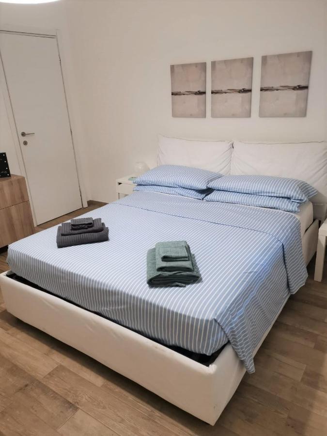 Casa Giulia a 500 mt dal mare Villa Montesilvano Marina Esterno foto